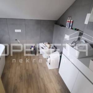 Prodaja, Stan, Granešina, Novačka, 4s, 100m2