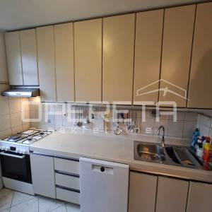 Dvosoban stan , 2. kat, Mertojak , 74 m2