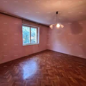 Kaštanjer. Prodaja- stan s dvije spavaće sobe na odličnoj lokaciji, Pula!