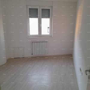 Prodaja - stan s garažnim mjestom na izvrsnoj lokaciji, Pula!