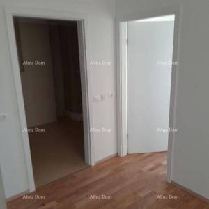 Prodaja - stan s garažnim mjestom na izvrsnoj lokaciji, Pula!