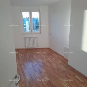 Prodaja - stan s garažnim mjestom na izvrsnoj lokaciji, Pula!