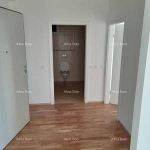 Prodaja - stan s garažnim mjestom na izvrsnoj lokaciji, Pula!