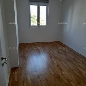 Prodaja - stan s garažnim mjestom na izvrsnoj lokaciji, Pula!