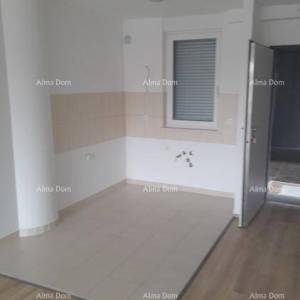 Prodaja - stan s garažnim mjestom na izvrsnoj lokaciji, Pula!