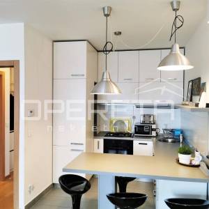 PRODAJA, STAN, ZAGREB, TRNJE, ZAHAROVA 41 m2,