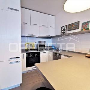 PRODAJA, STAN, ZAGREB, TRNJE, ZAHAROVA 41 m2,