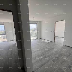 Prodaja stana s parkirnim mjestom i spremištem, odlična lokacija, Ližnjan!