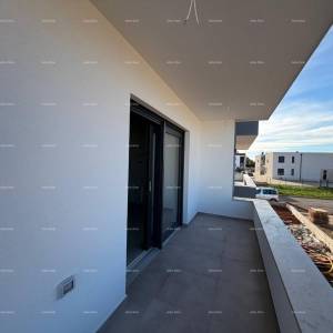 Prodaja stana u novogradnji s pogledom na more, Umag, Finida!