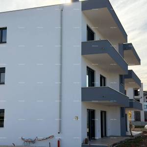 Prodaja stana u novogradnji s pogledom na more, Umag, Finida!