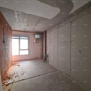 Prodaja stana u stambeno-poslovnoj zgradi, blizini centra, Pula! E1