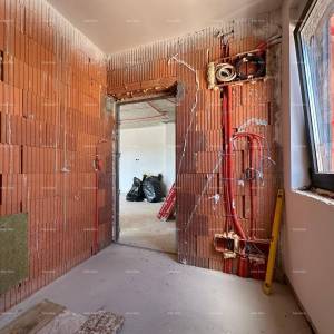 Prodaja stana/penthouse u novogradnji sa velikom terasom, Štinjan!