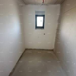 Prodaja stana/penthouse u novogradnji sa velikom terasom, Štinjan!