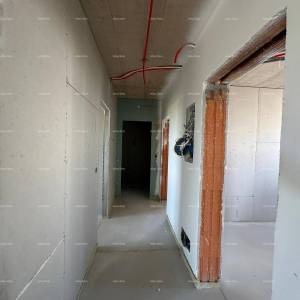 Prodaja stana/penthouse u novogradnji sa velikom terasom, Štinjan!