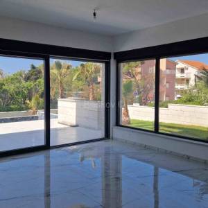 Prodaja, Stara Novalja, luksuzna novogradnja sa pogledom na more