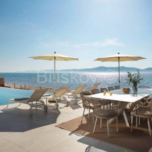 Prodaja, Sukošan, luksuzna vila, prvi red do mora, lift