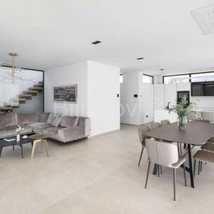 Prodaja, Sukošan, luksuzna vila, prvi red do mora, bazen