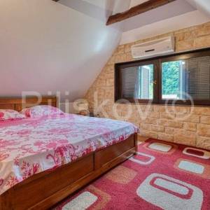 Prodaja, Sveta Nedelja, samostojeća kuća,bazen, vrt