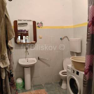 Prodaja, Trogir, centar, dvojna kuća na 2 etaže, okućnica