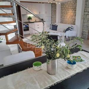 Prodaja, Trogir, Seget Vranjica, vila s pogledom na more