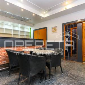 Prodaja, Ulični lokal, Prečko, Handelova , 77m2