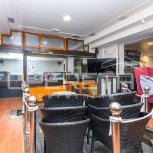 Prodaja, Ulični lokal, Prečko, Handelova , 77m2