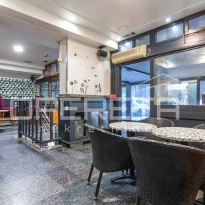 Prodaja, Ulični lokal, Prečko, Handelova , 77m2