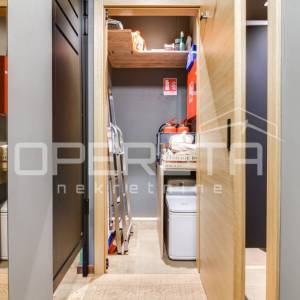 Prodaja, Ulični lokal, Samobor-Centar, Božidara Adžije, 71m2