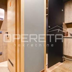 Prodaja, Ulični lokal, Samobor-Centar, Božidara Adžije, 71m2