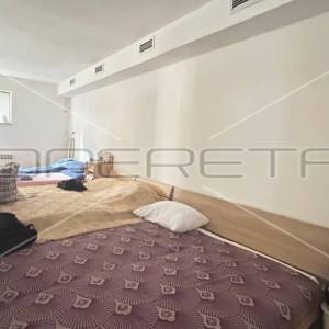 Prodaja, Ulični lokal, Sesvete, Varaždinska cesta 54, 231m2