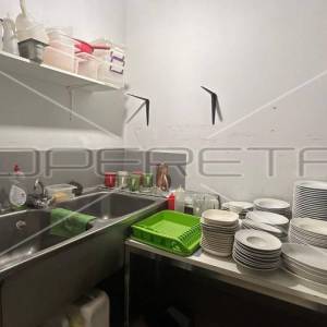 Prodaja, Ulični lokal, Sesvete, Varaždinska cesta 54, 231m2