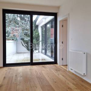 Prodaja, Varaždin, Centar, fantastičan poslovni prostor 653 m2, PM