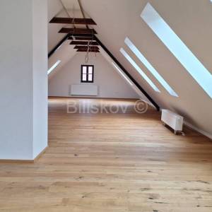 Prodaja, Varaždin, Centar, fantastičan poslovni prostor 653 m2, PM