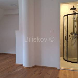 Prodaja, Varaždin, Centar, trosoban stan, 2. kat, novoadaptirana kuća