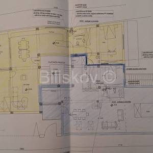 Prodaja, Varaždin, Centar, trosoban stan, 2. kat, novoadaptirana kuća