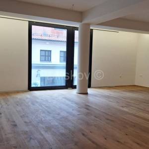 Prodaja, Varaždin, Centar, trosoban stan, 1.kat, novoadaptirana kuća