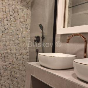 Prodaja, Varaždin, Centar, trosoban stan, 1.kat, novoadaptirana kuća