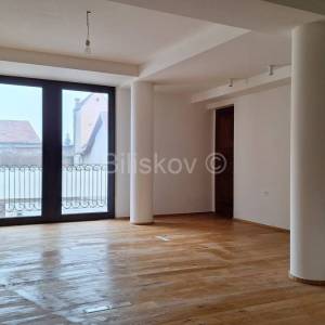 Prodaja, Varaždin, Centar, trosoban stan, 1.kat, novoadaptirana kuća