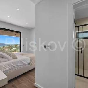 Prodaja, Villa s pogledom na more, Seget