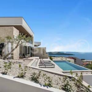 Prodaja, Villa s pogledom na more, Seget