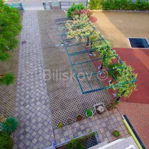 Prodaja, Vodice, dva samostojeća apartmanska objekta