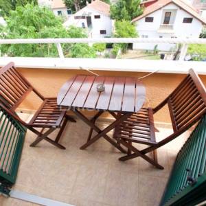 Prodaja, Vodice, dva samostojeća apartmanska objekta