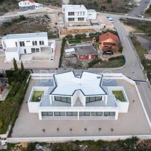 Prodaja, Vodice, novoizgrađen dvojni objekt, 2 etaže, vrt, bazen