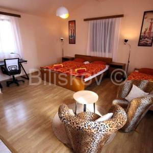 Prodaja, Vrsar, kuća u centru starog dijela grada