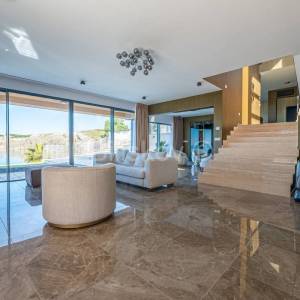 Prodaja, Zadar, luksuzna villa, bazen, prvi red do mora 