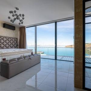 Prodaja, Zadar, luksuzna villa, bazen, prvi red do mora 