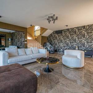 Prodaja, Zadar, luksuzna villa, bazen, prvi red do mora 