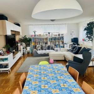 Prodaja, Zagreb, Bijenik, četverosoban stan, garaža, 2PM