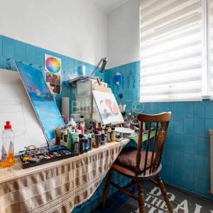 Prodaja, Zagreb, blizina Vinogradske, prostrana trokatnica, okućnica