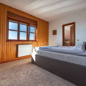 Prodaja, Zagreb, Borčec, prekrasna kuća na tri etaže, terasa, garaža